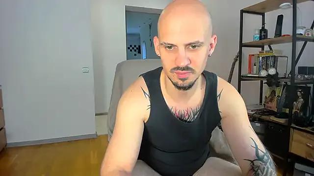 Freechat AssHunter4k on StripChat