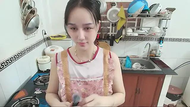 StripChat Babysex-2k is Freechat Babysex-2k — Naked wearing only an apron