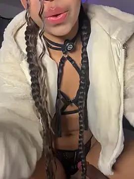 Freechat bella__honey on StripChat