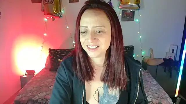 Freechat Catamilf77 on StripChat