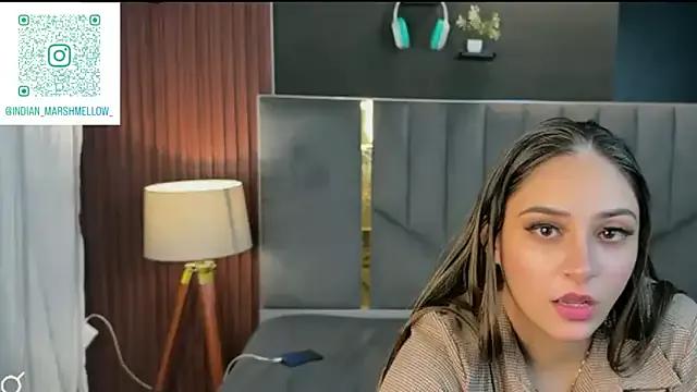 Freechat demieliss on StripChat