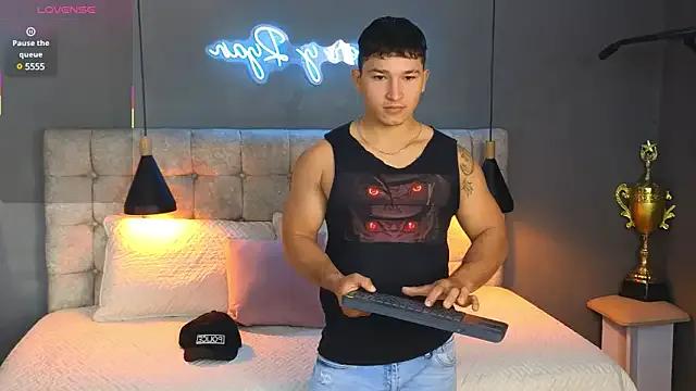 Freechat Horny_nick18 on StripChat