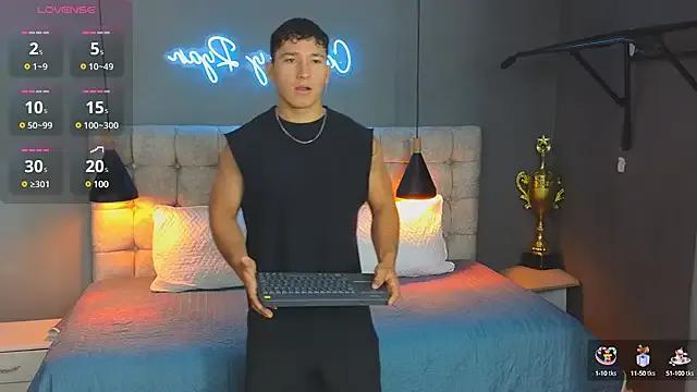 Freechat Horny_nick18 on StripChat