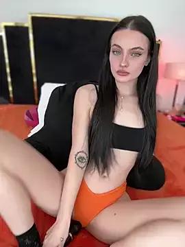 Freechat KarissaChantelle on StripChat
