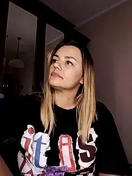 Freechat KrissSexi on StripChat