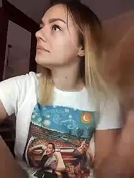 Freechat KrissSexi on StripChat