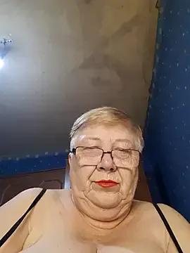 Lena_Gaby — Show pussy and tits