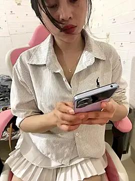 Group Lissa_xinh09 on StripChat