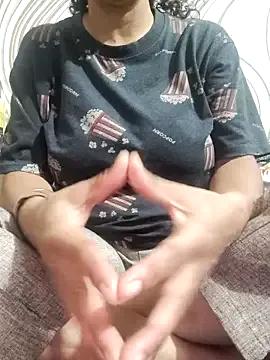 meenu_bhabhi547 on StripChat 