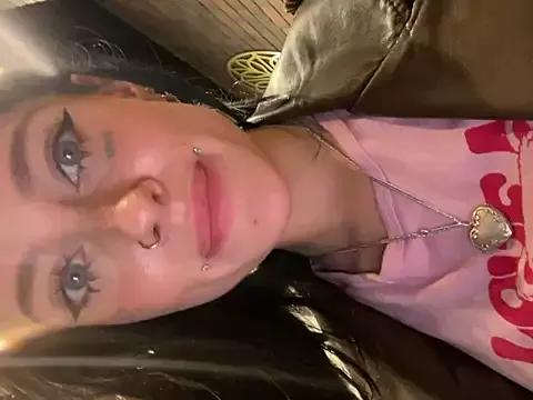 Freechat Melissa_crazy on StripChat