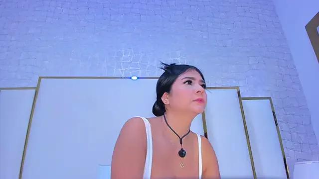 Freechat paola_rodriguez on StripChat