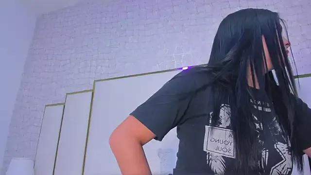 Freechat paola_rodriguez on StripChat