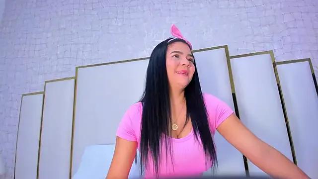 Freechat paola_rodriguez on StripChat