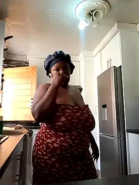 SWEETDOLLY29XX — Freechat on StripChat