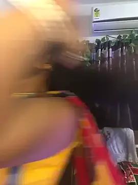 Freechat V-Hot-Sweti on StripChat