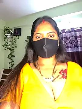 Freechat V-Hot-Sweti on StripChat