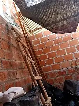 StripChat Zoe_Sweett18 is Freechat Zoe_Sweett18 — naked + oil on buttocks and tits